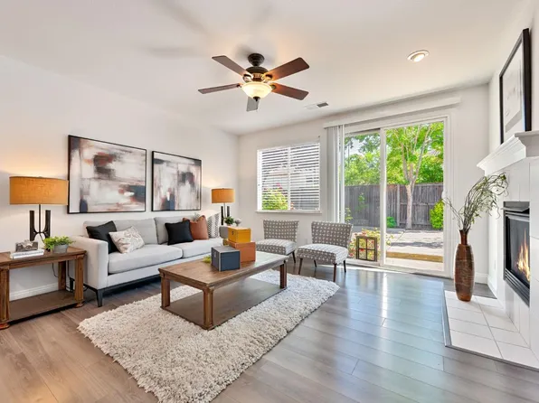 1535 Kearns Ct, Folsom, CA 95630