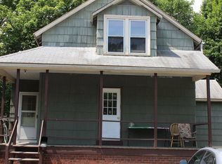 8 W Center St, New Paltz, NY 12561