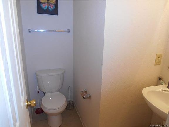 5th image of 2906 Royal Fern Ln