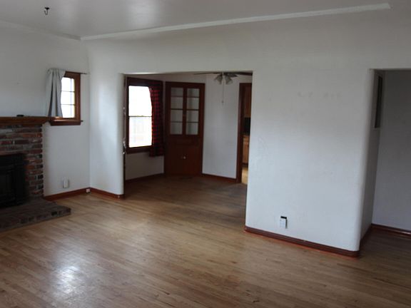 2nd image of 4634 Crosby Ave