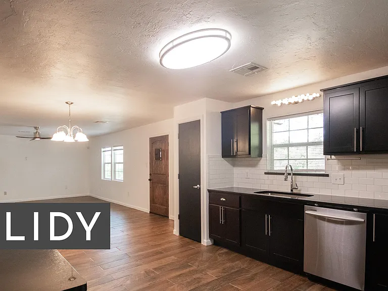 5617 S Indian Meridian Rd — Photo 14