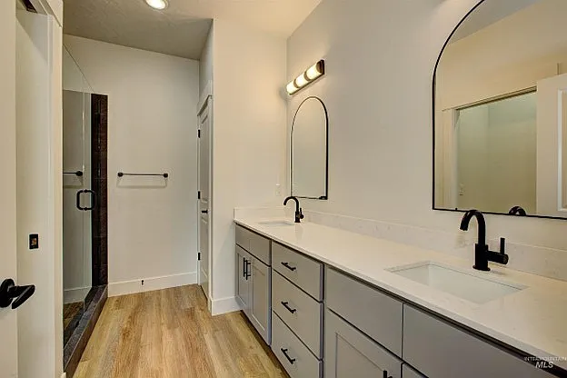 127 N Trifecta Ln — Photo 11
