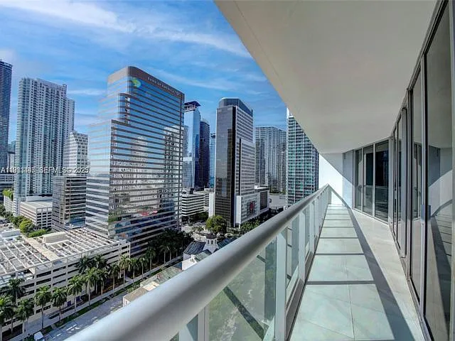 495 Brickell Ave #2103 — Photo 2