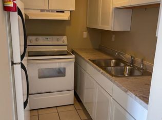 405 N 7th St / 707 E Lincoln - 4, Kentland, IN 47951
