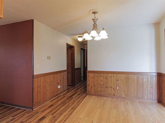 4th image of 1814 D St