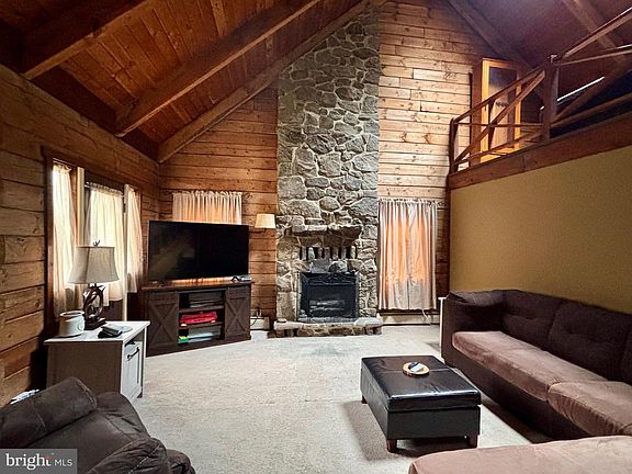 2nd image of 17211 Mount Savage Rd NW