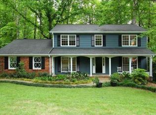530 Tanacrest Cir, Sandy Springs, GA 30328