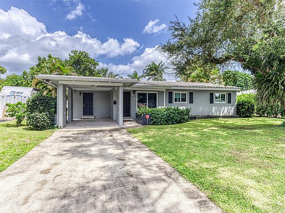 2nd image of 3201 SW 16th Court