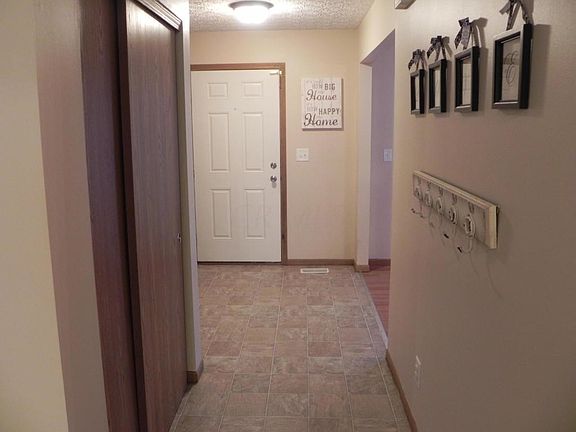 4th image of 2634 Hardwood Ave