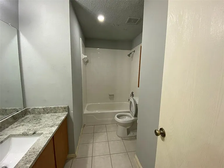 1317 Springcreek Dr — Photo 9