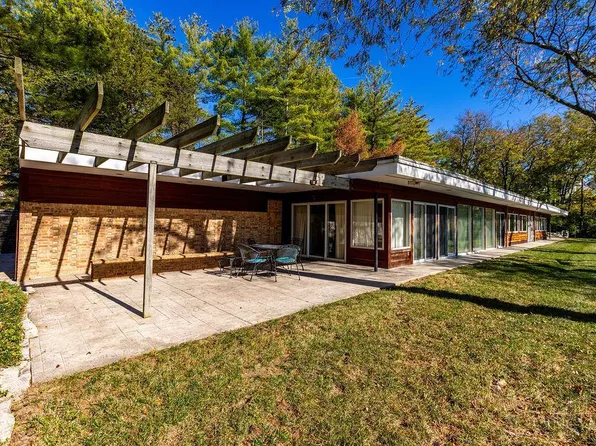 7715 Rock Hill Ln, Cincinnati, OH 45243