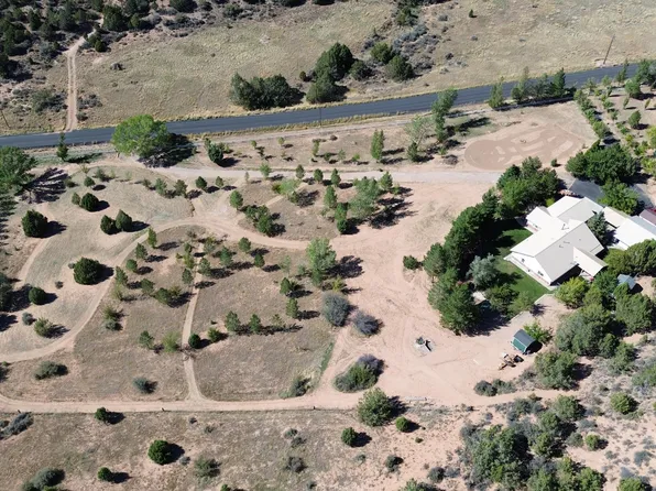 2289 S 3000 E, New Harmony, UT 84757