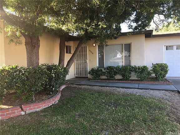2nd image of 25410 Los Flores Dr