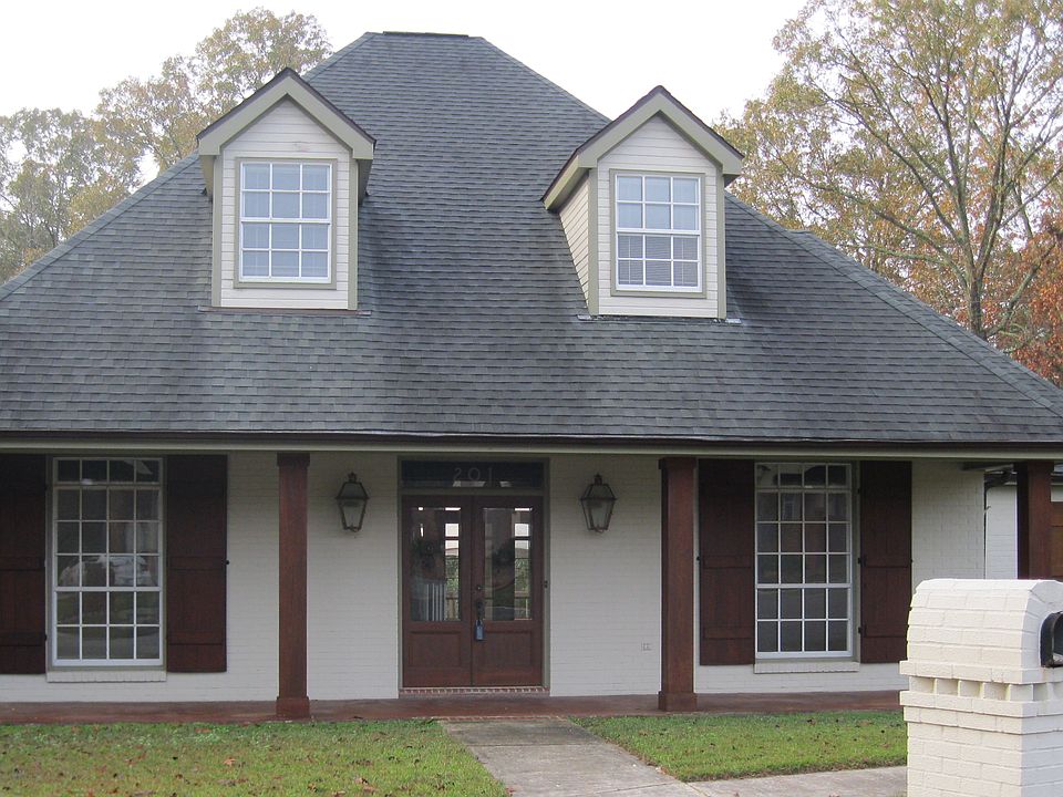 1st image of 201 Camberly Cir