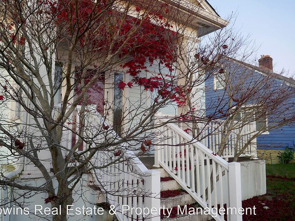 2nd image of 326 Pleasant Ave