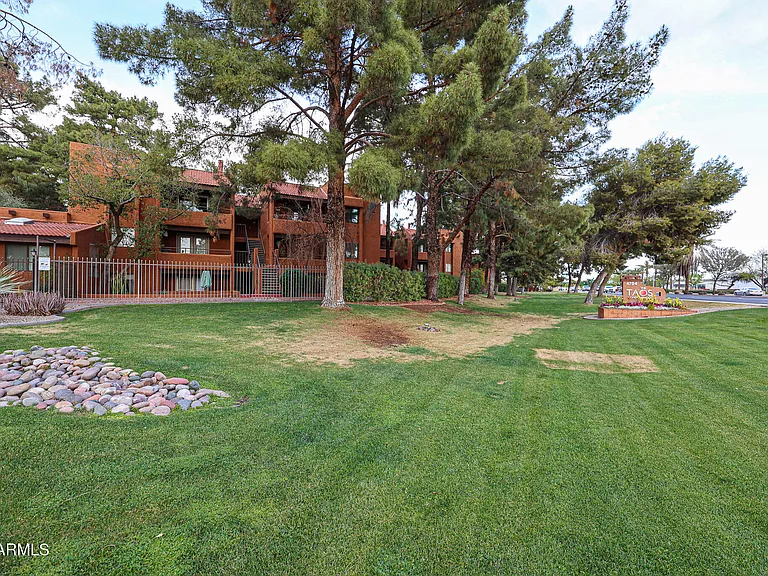 4704 E Paradise Village Pkwy #144 — Photo 35