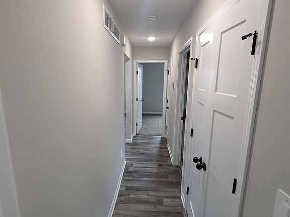 3rd image of 205 Matson Ct