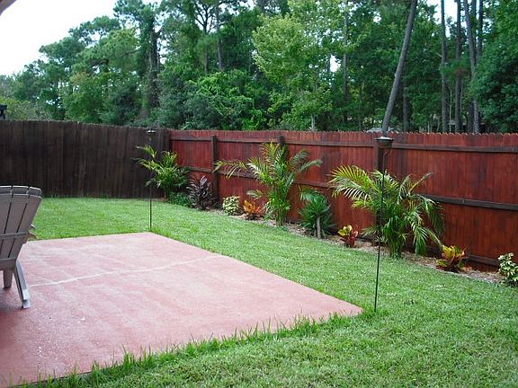 2nd image of 138 Long Leaf Pine Cir