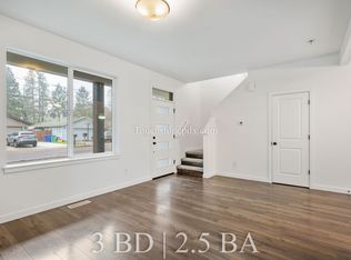 13838 SE Knight St #A, Portland, OR