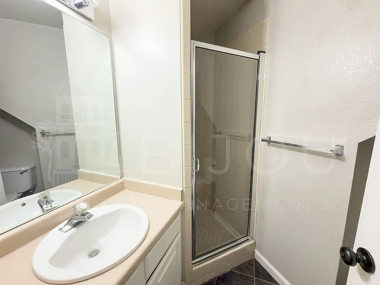 5545 Chad Ct — Photo 12