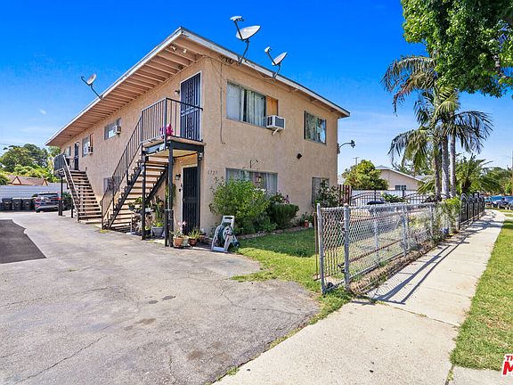 5th image of 6729 Alvina St #3