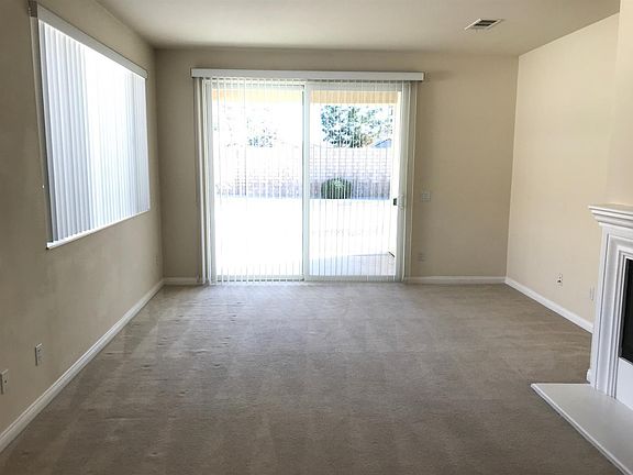 5th image of 11073 Waterwood St