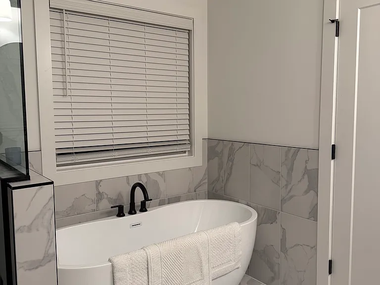 418 Blue Ridge Ct — Photo 12