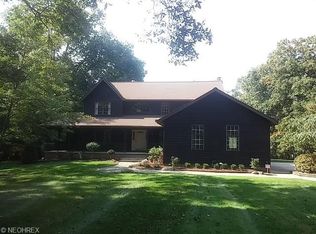 9100 Brandywine Rd, Sagamore Hills, OH 44067