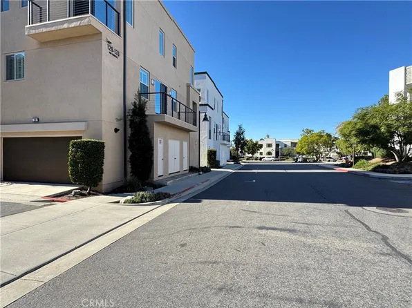 129 Cadence, Irvine, CA 92618