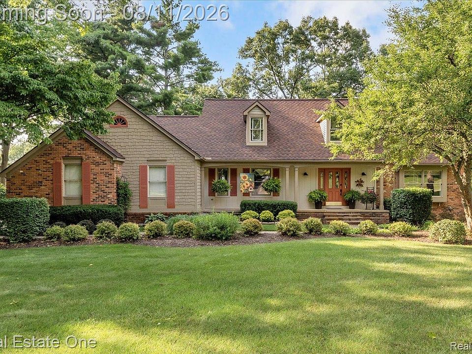 1st image of 714 Heritage Dr
