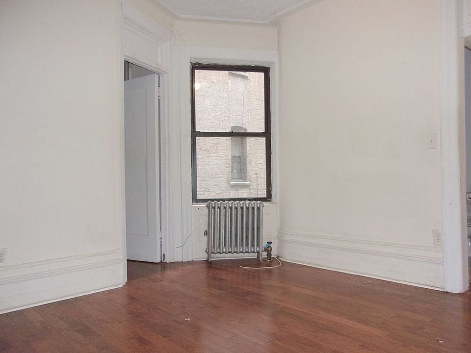 1st image of 587 W 177th St APT 23