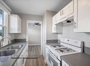 1604 N Parton St #1608-C, Santa Ana, CA 92706