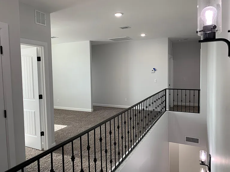 938 Airship Pl — Photo 15