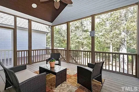 2950 Candlehurst Ln — Photo 17