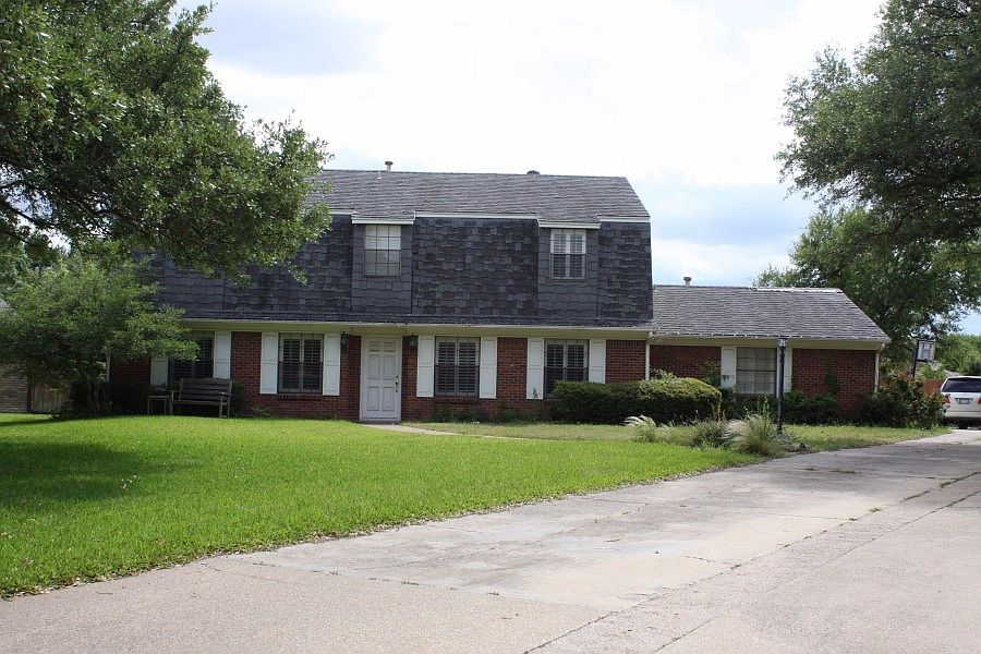 1st image of 7405 Stillwater Ct