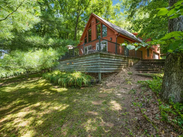 S629 E Redstone Dr, La Valle, WI 53941