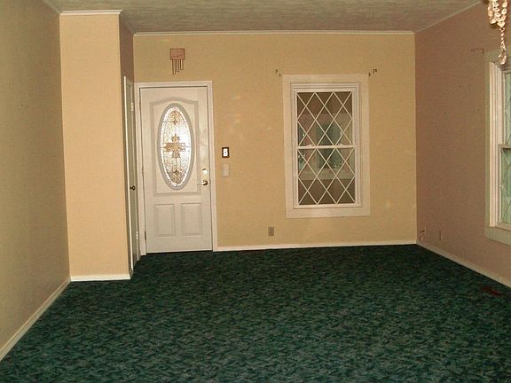 5th image of 609 N Franklin St
