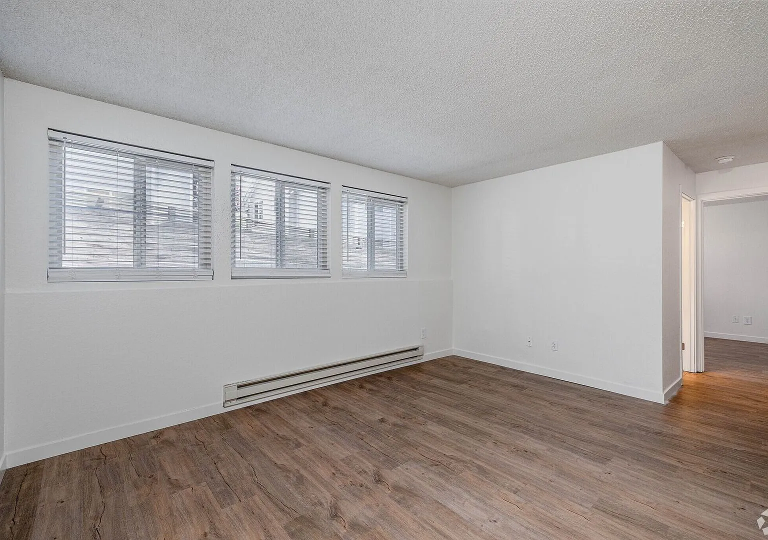 Quiet Family-Friendly Living In Downtown Redmond — Photo 3
