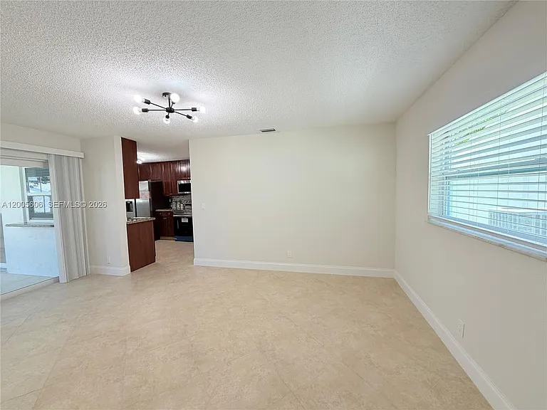 8581 NW 17th St — Photo 17
