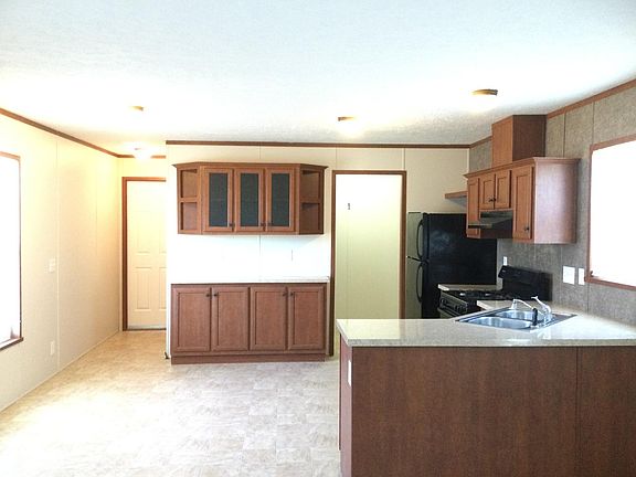 2nd image of 3440 Creekside Blvd #104