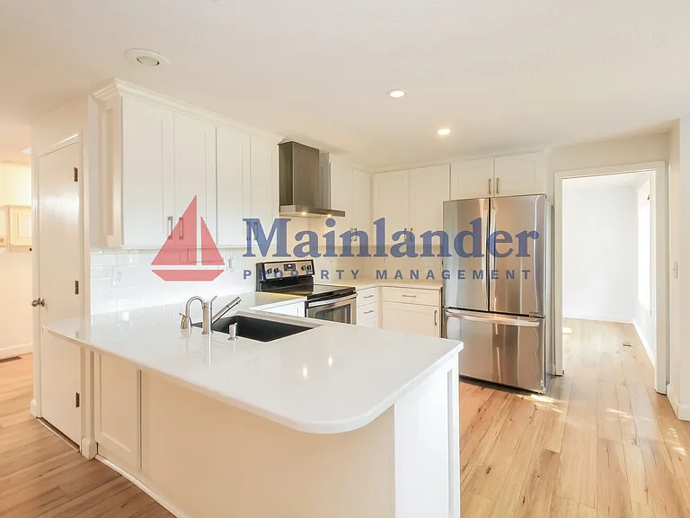 13338 SW Shore Dr — Photo 7