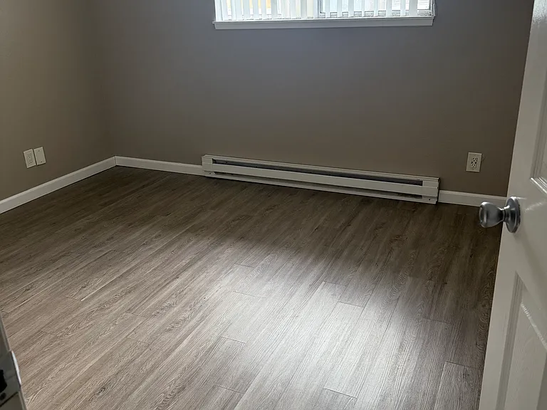1192 Susan Ct NE #1192 — Photo 5