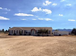 6777 Nielson Rd, Phelan, CA 92371