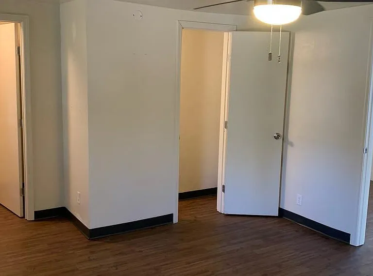 1138 N McKinley Ave #5 — Photo 8