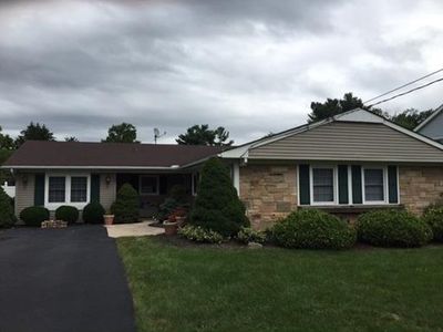25 Tamarack Rd, Somerset, NJ, 08873