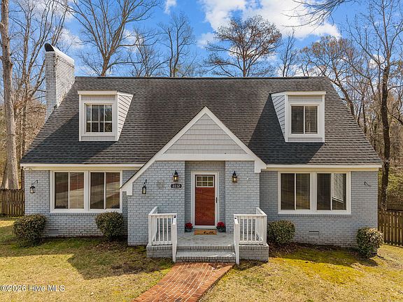 4th image of 2232 Greenwood Court