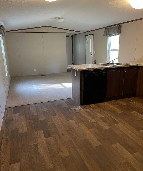 1st image of 1253 Monterey Blvd NW