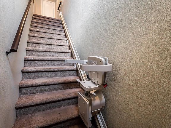 5th image of 7255 Diamond Canyon Ln APT 204