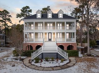 7003 Old Landing Dr, Hanahan, SC 29410