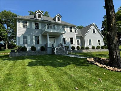 7 Ligi Lane, White Plains, NY, 10607